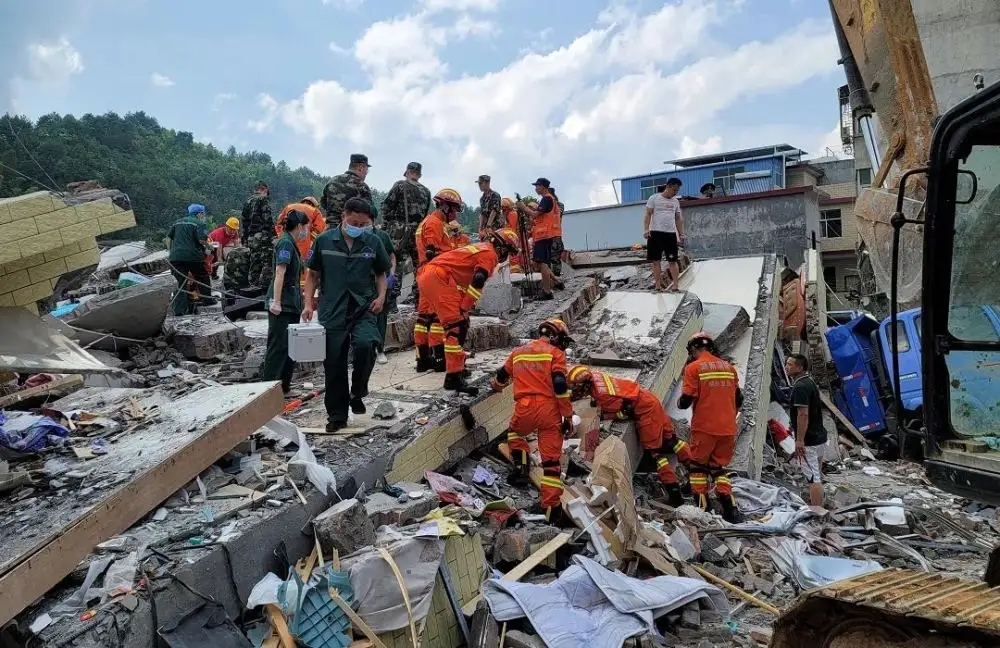 湖南长沙自建房倒塌现场